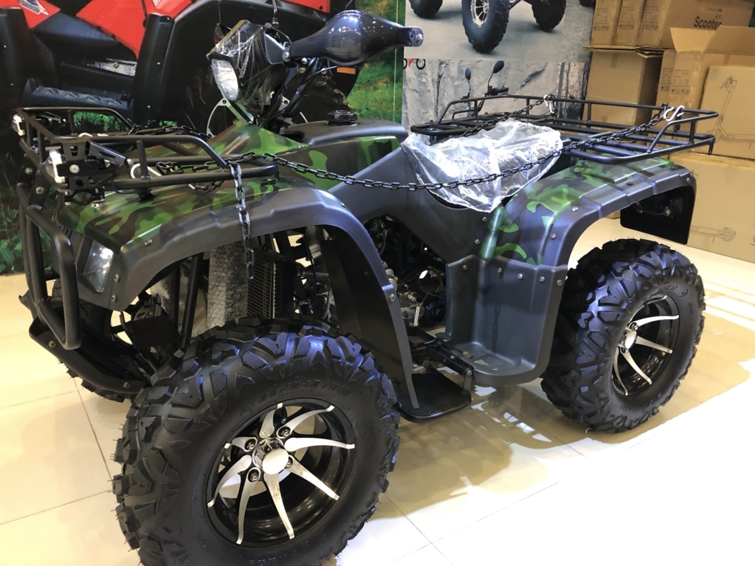 ATV250cc-08B ประกอบนอกมาตราฐานยุโรปด้วยเครื่องยนต์คุณภาพ Lifan โฉมใหม่ยาง10นิ้วเราขายราคา7x,xxx เท่านั้น แถมไฟบอกเกียร์+แถมรีโมทคอนโทร+กันขโมย