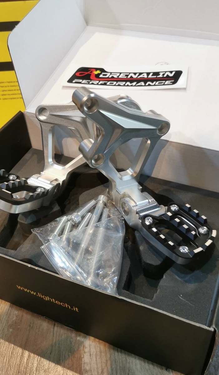 Lightech พักเท้า สำหรับ X-ADV 750 2017-2020