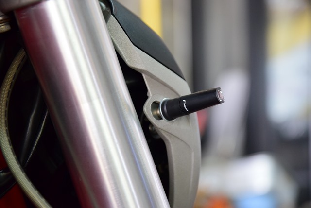 ไฟเลี้ยว Rizoma รุ่น LEGGERA ใส่ได้กับรถหลากรุ่น ราคา/ข้าง