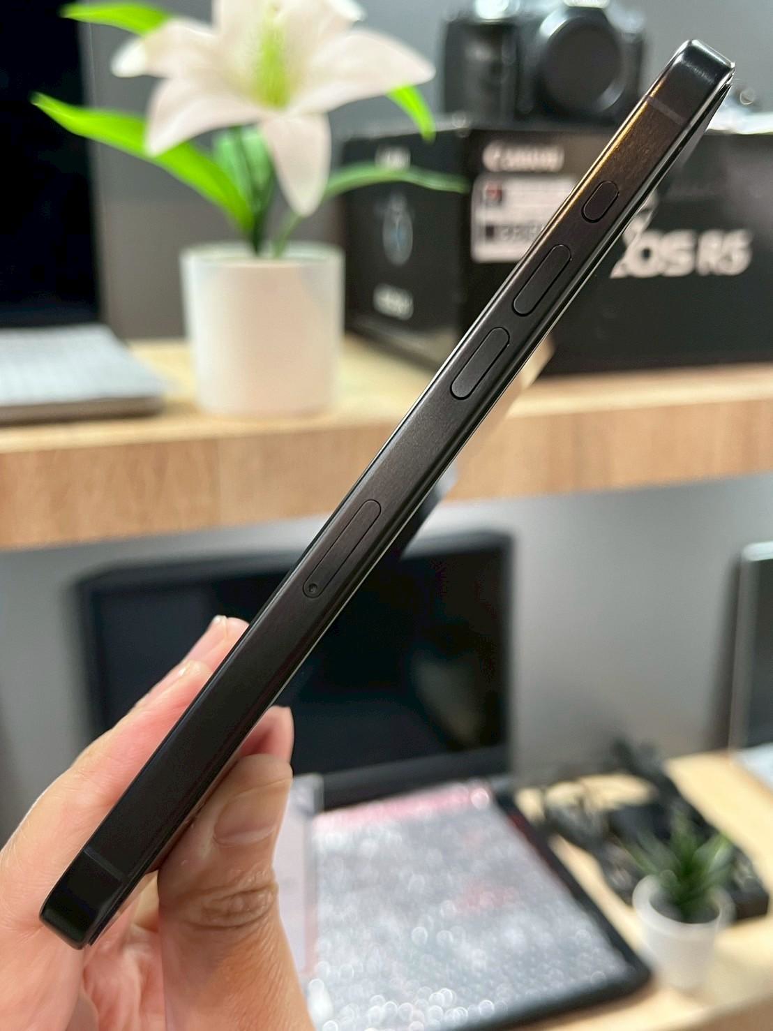 iPhone 15 Pro Max 256GB Black Titanium