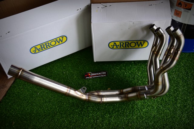 คอฟูล Arrow Stainless สำหรับ GSXR1000 ปี 2017 L7 (For Exhibition only)