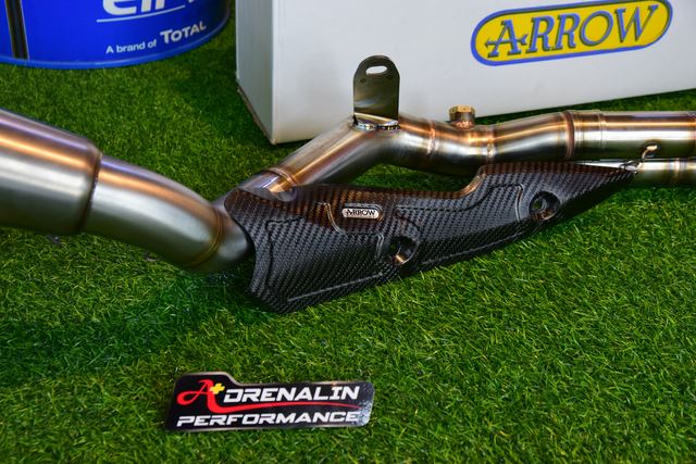 ท่อ Arrow รุ่น Pro-Race Titanium สำหรับ Z900 (For Exhibition only)