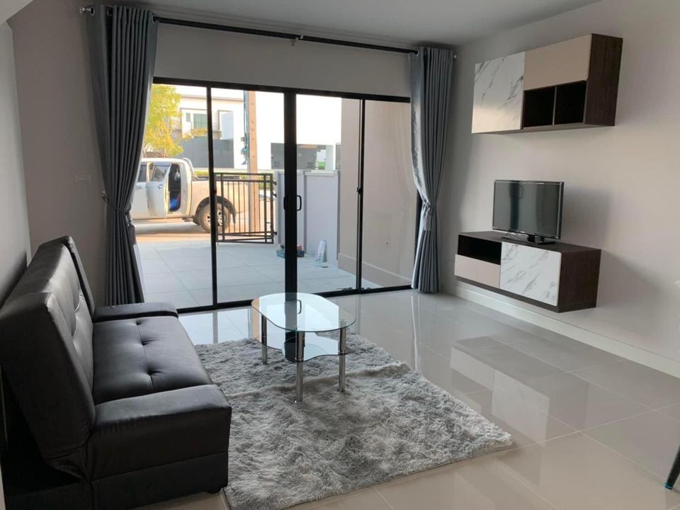 Townhouse Townhome Baan Klang Muang Ratchaphruek Sathorn for rent