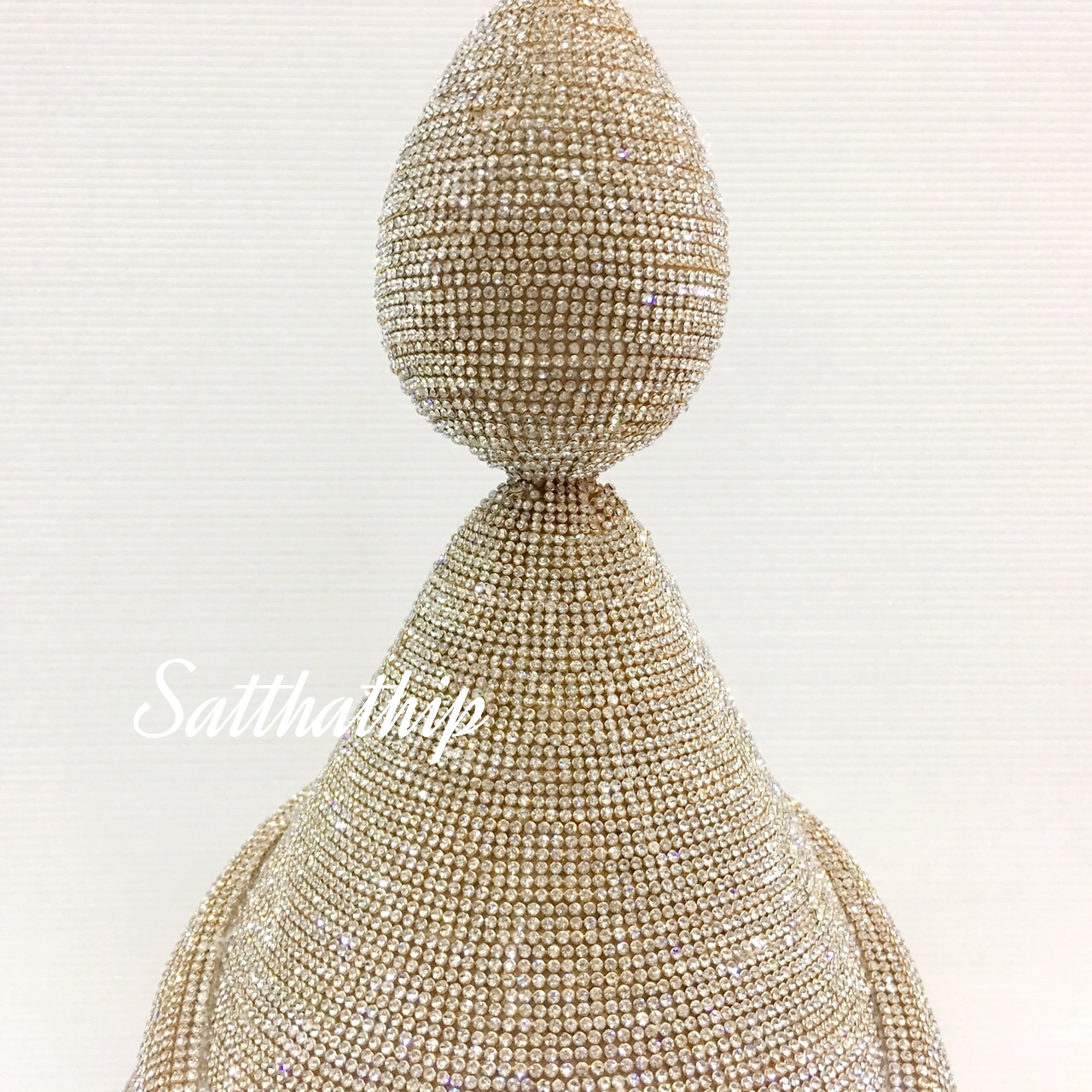 พานพุ่ม - พานพุ่มสักการะ - พานพุ่มเงินทอง - พานพุ่มนพเก้า [8 นิ้ว/ 4,500บาท/คู่]