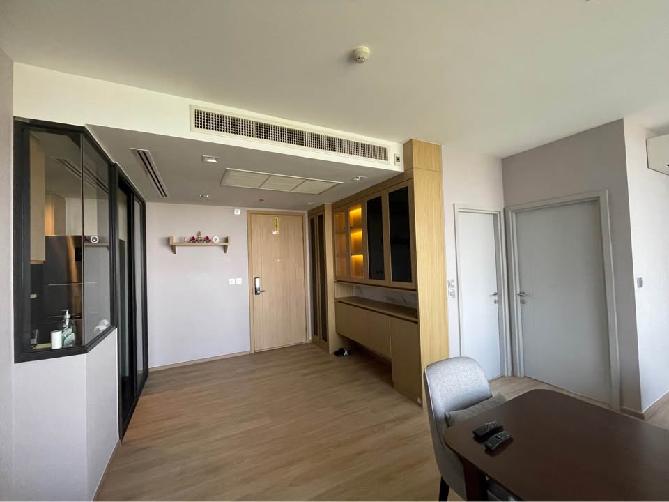 The Line Jatujak Mochit