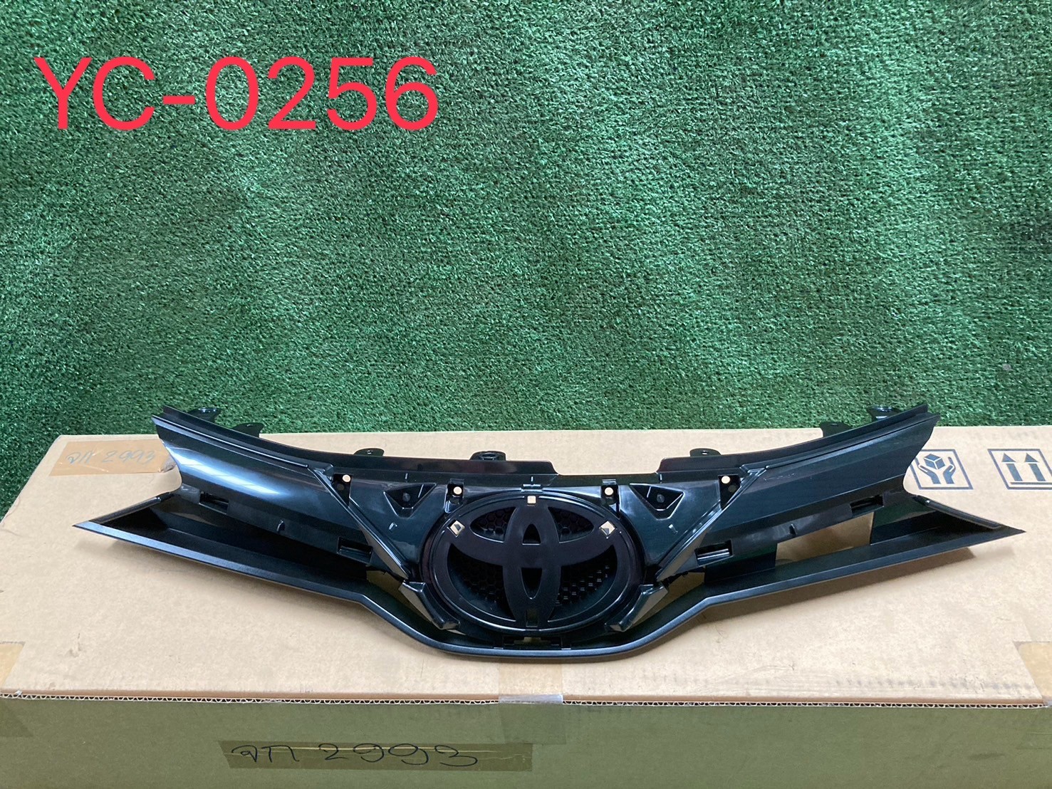 หน้ากระจัง Toyota Yaris/Vios 2020-21 แท้ศูนย์