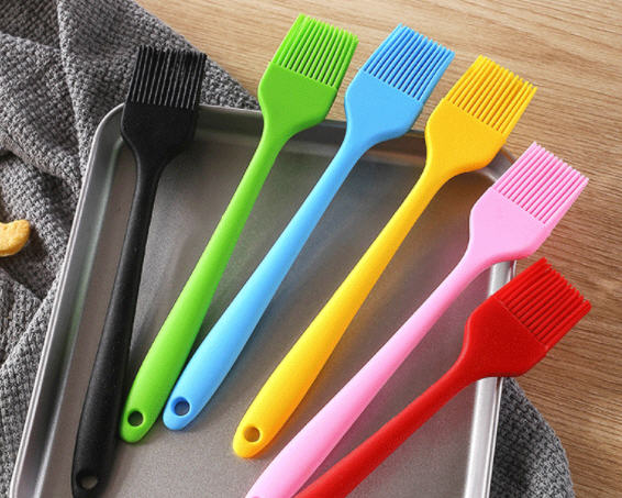 แปรงซิลิโคน,ขวดใส่น้ำมันพร้อมแปรง