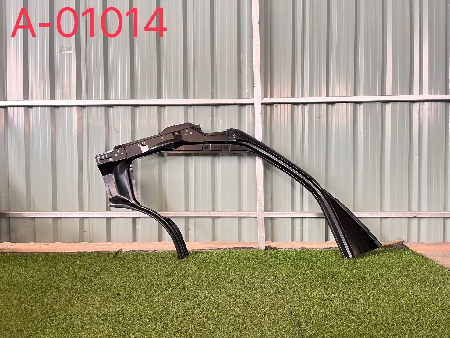 วงกบตัวนอกประตูหน้า L Toyota Commuter A-01014