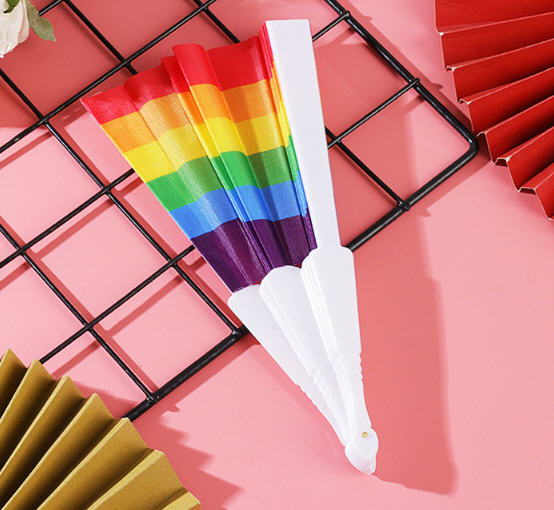 พัด,พัดสีรุ้ง