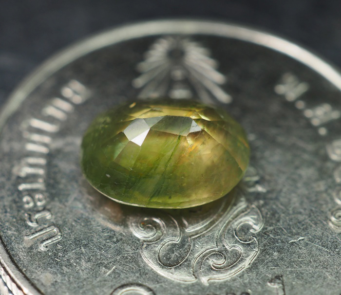 แซฟไฟร์ (Sapphire) 1.60 กะรัต