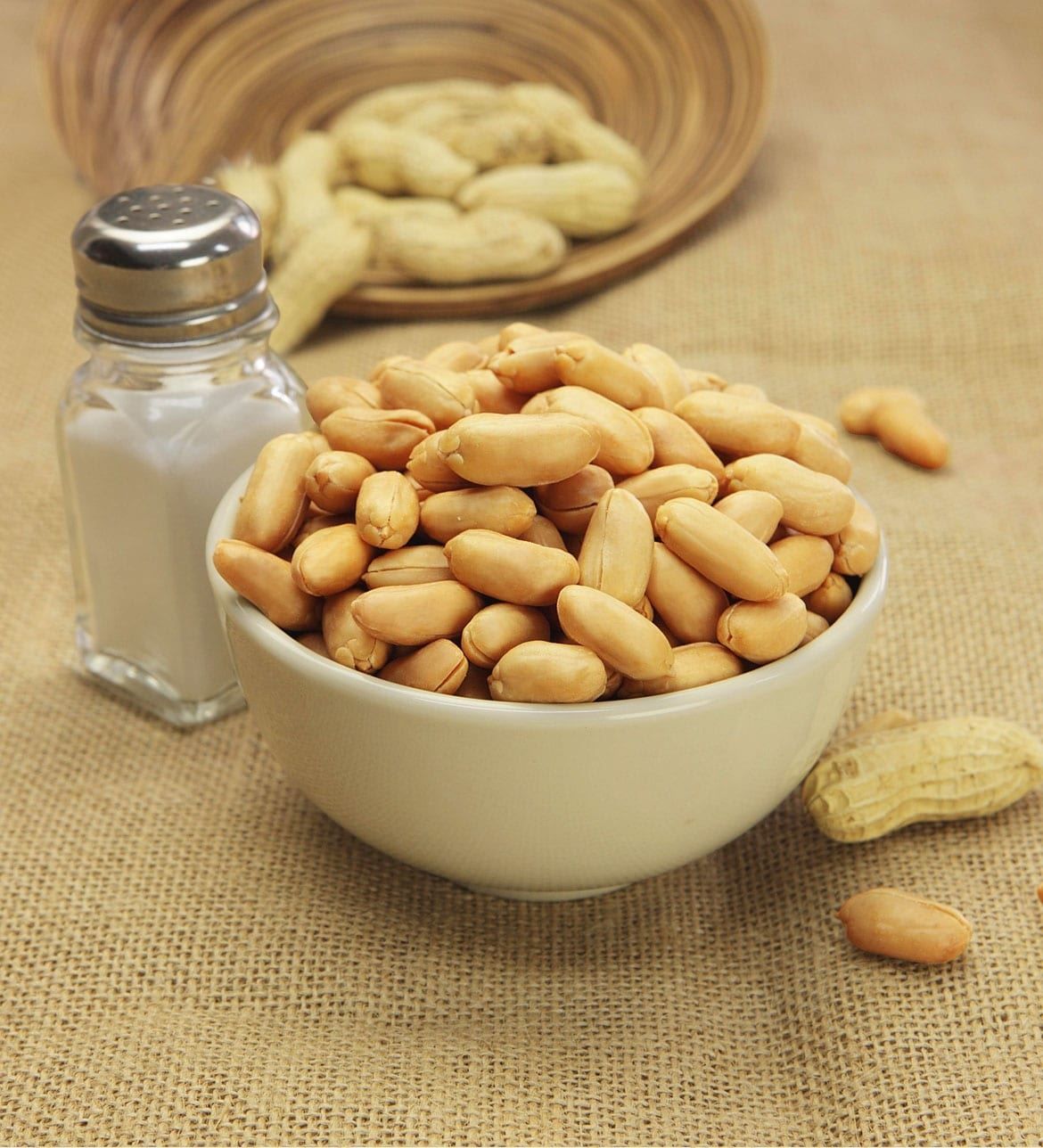 ถั่วลิสงอบเกลือ Salted Peanuts ตรา ทองการ์เด้น ขนาด 160 กรัม. (05-0827)