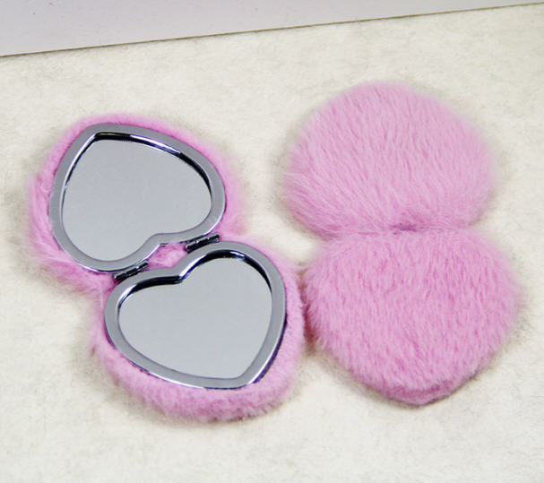 กระจกรูปหัวใจ,กระจก,กระจกพกพา,กระจกขนตุ๊กตา