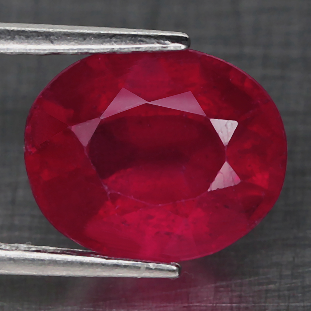 พลอยทับทิม (Ruby) 3.95 กะรัตลดราคา