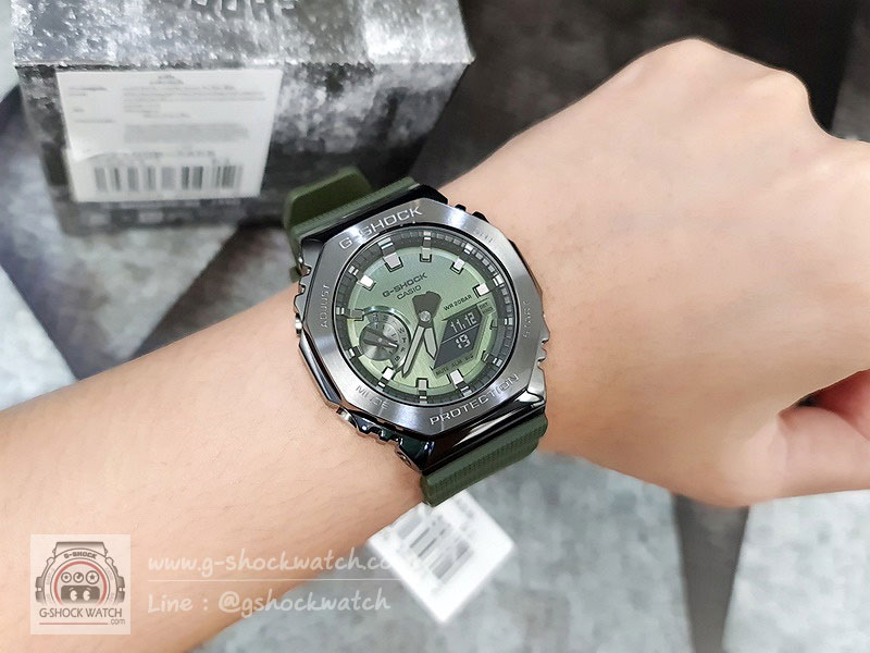 CASIO G-SHOCK นาฬิกาข้อมือ นาฬิกากันน้ำ นาฬิกาของแท้ ประกันศูนย์ CMG 1 ปี รุ่น GM-2100B-3A