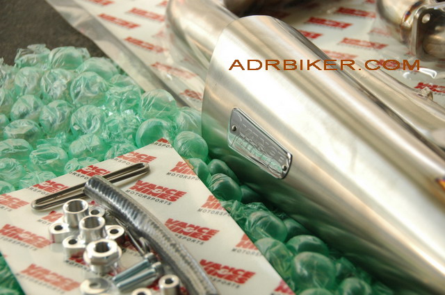 ท่อ Vance and Hines full system สำหรับ Hayabusa 99-ปัจจุบัน ทรง Drag (For Exhibition only)