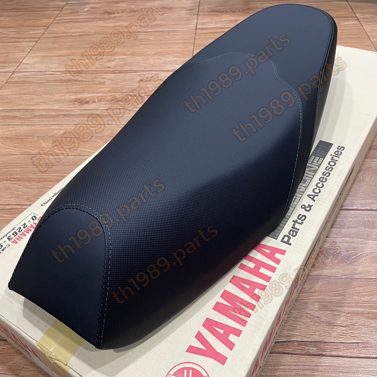 1GS-F4730-11 ชุดเบาะสีดำ TTX (ด้ายสีเขียว) อะไหล่แท้ YAMAHA
