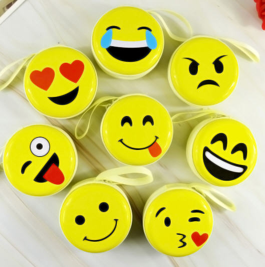 กล่องเหล็กใส่เศษเหรียญ,ที่ใส่เหรียญ