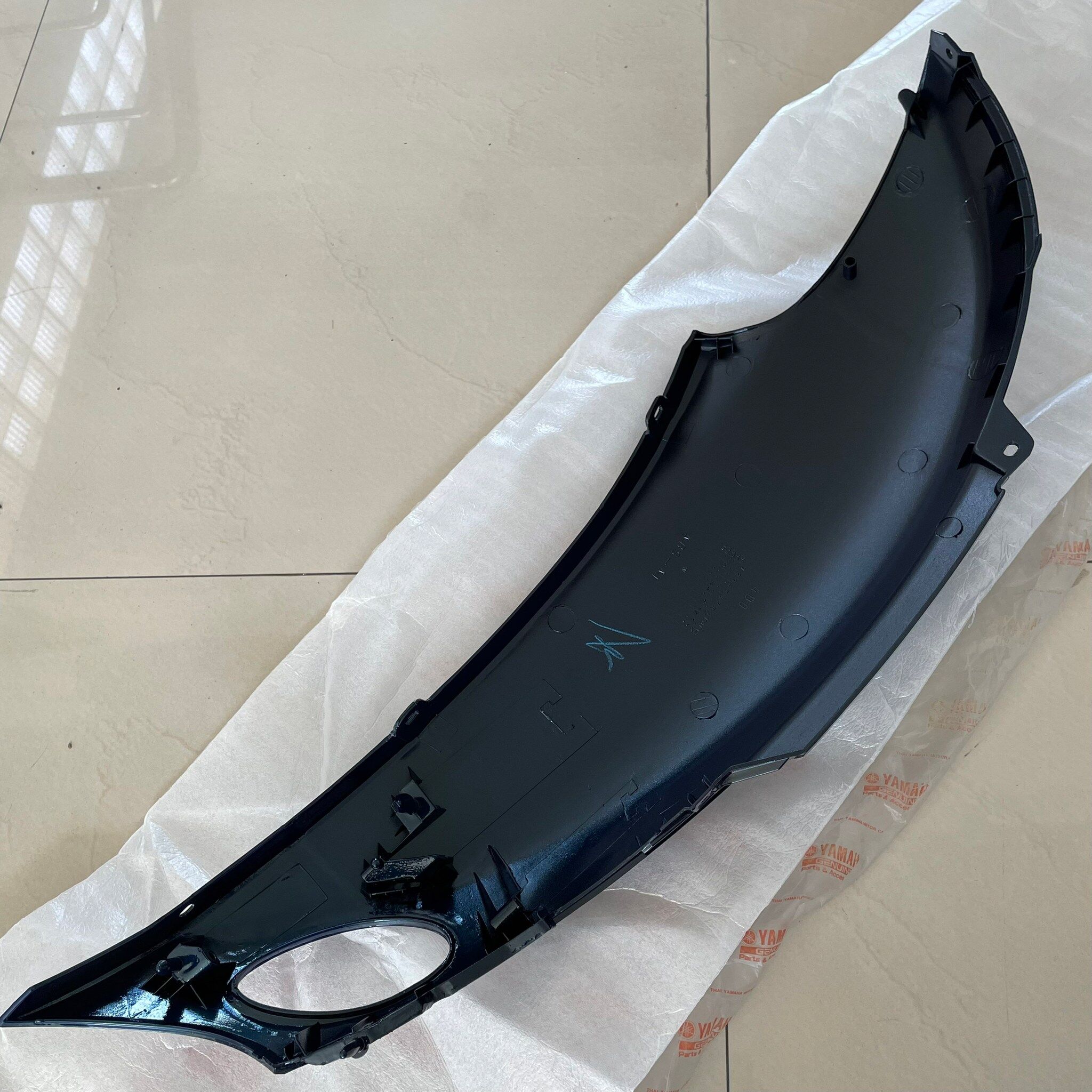 4D0-F1721-00-PC ฝาข้างขวาตัวยาวสีน้ำเงิน FINO PREMIUM 2 ปี 2009 อะไหล่แท้ YAMAHA