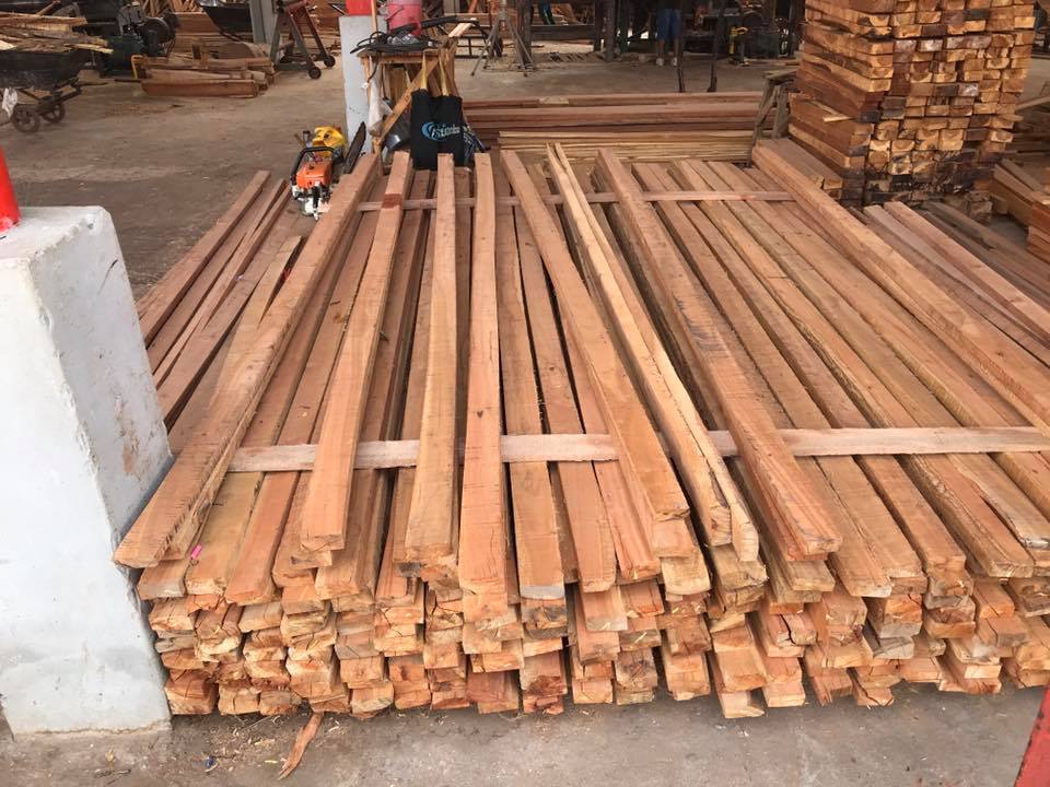 ( รหัส A1 ) ศาลา บาหลี ไม้สัก แบบทาสีด้าน หลังนิว / ขนาด 2.00x2.00x3.00 เมตร