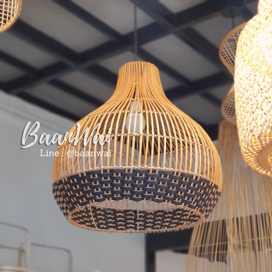 โคมไฟหวาย ทรงน้ำเต้า ถักหวายเทียมสีดำ