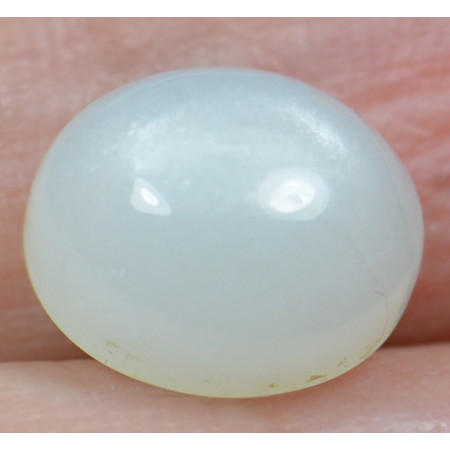 มูนสโตน (Moon Stone) 3.70 กะรัตสีขาว