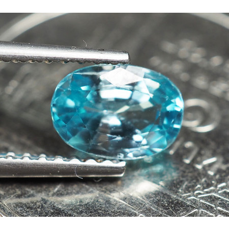 พลอยเพทายกัมพูชา (Zircon) 1.20 กะรัต
