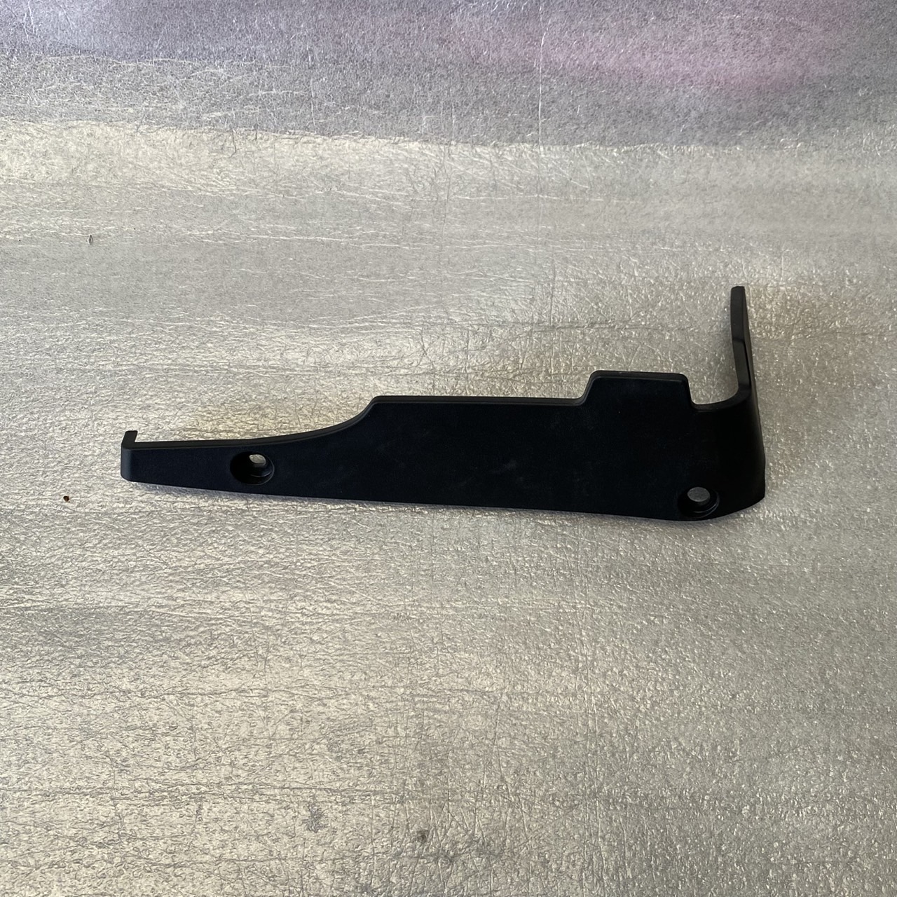 83540-KYT-900 แผ่นปิดกันฝุ่นด้านขวา SCOOPY-i 2010 อะไหล่แท้ HONDA