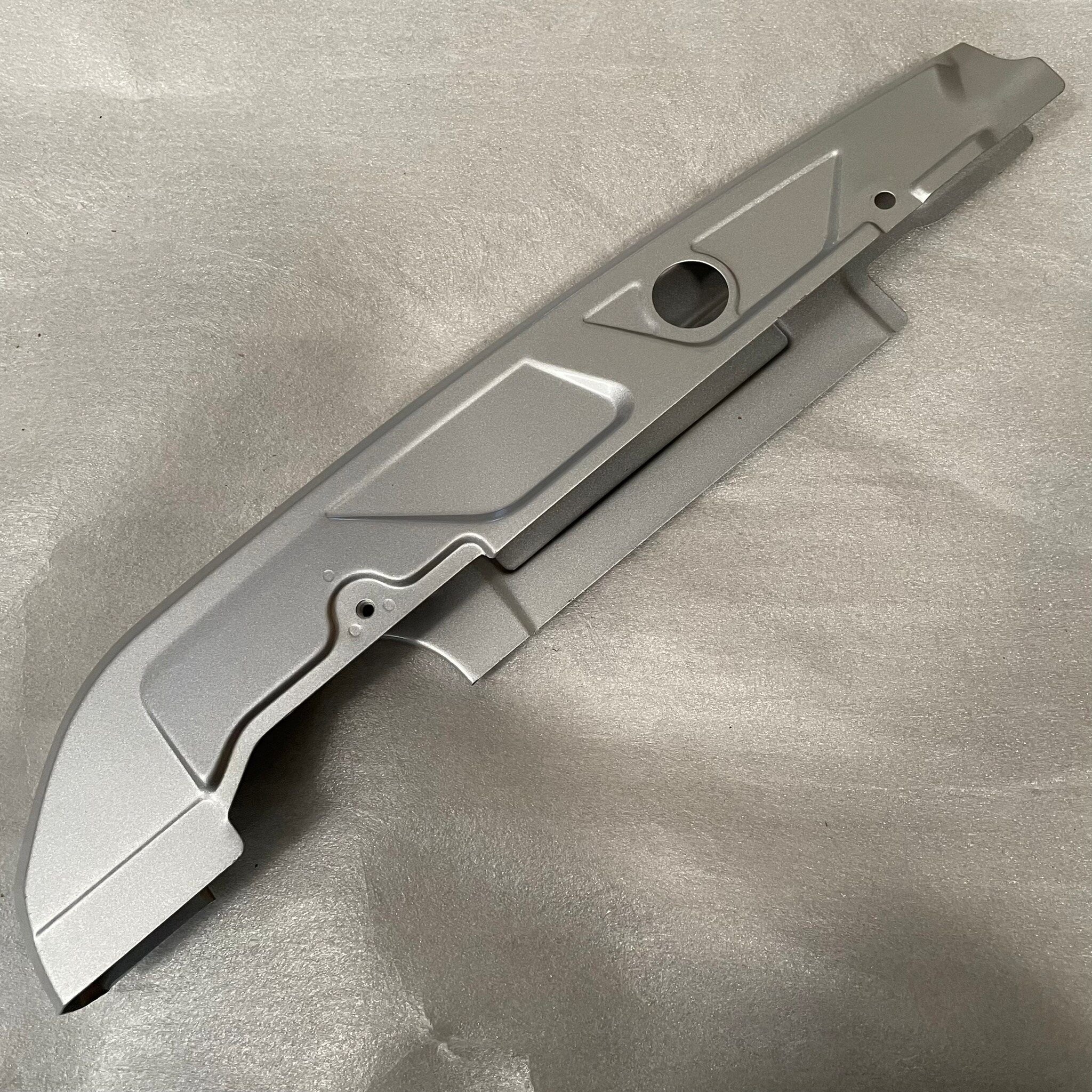 61320-22J00-13L บังโซ่ตัวล่าง Shooter 115Fi FV115JA-L อะไหล่แท้ SUZUKI