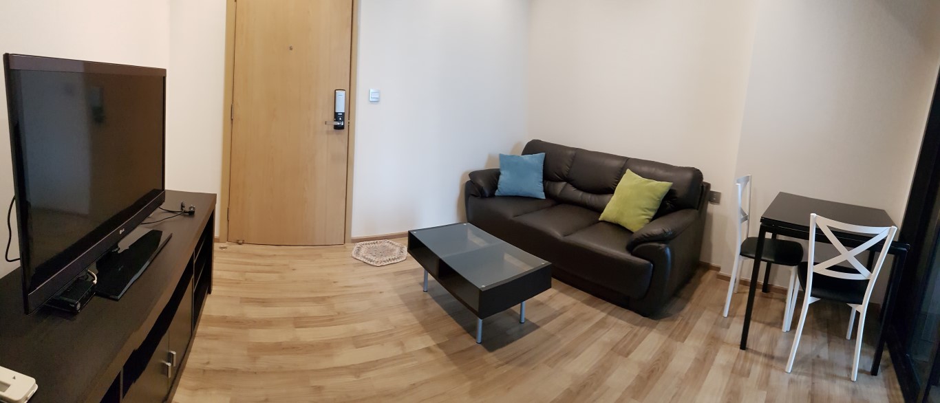 The Line Jatujak-Mochit