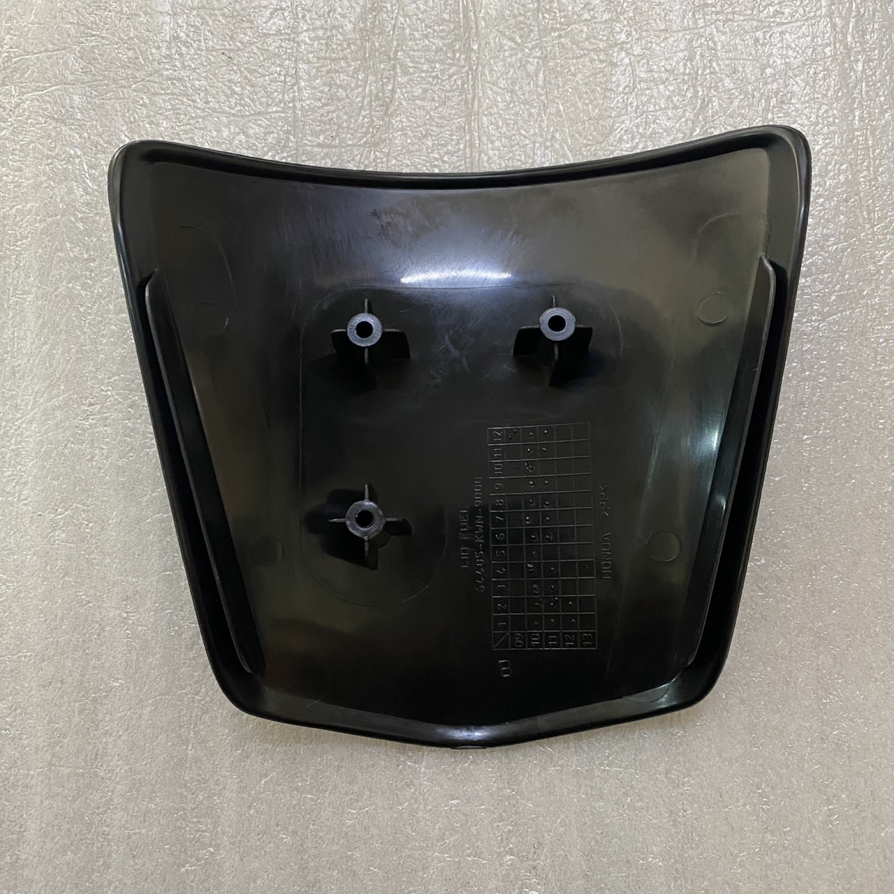 64405-KWN-900ZB ฝาปิดช่องเติมน้ำมันเชื้อเพลิง PCX125 2009 อะไหล่แท้ HONDA