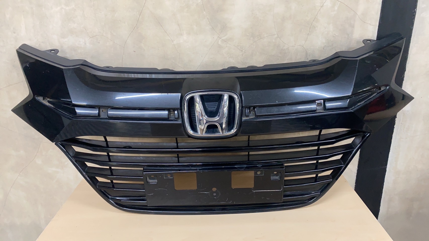 กระจังหน้า Honda HRV 2015-16