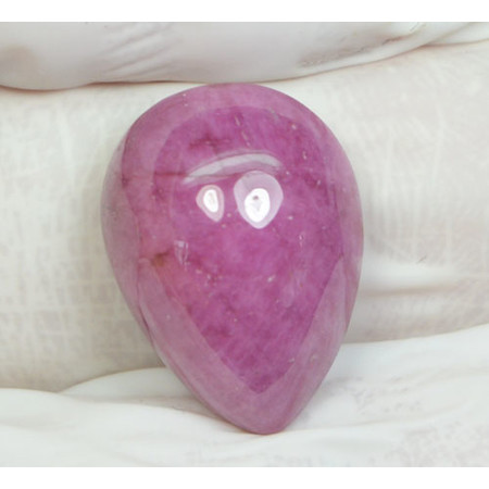 พลอยทับทิมแท้ (Ruby) 15.55 กะรัตสีแดงสวย