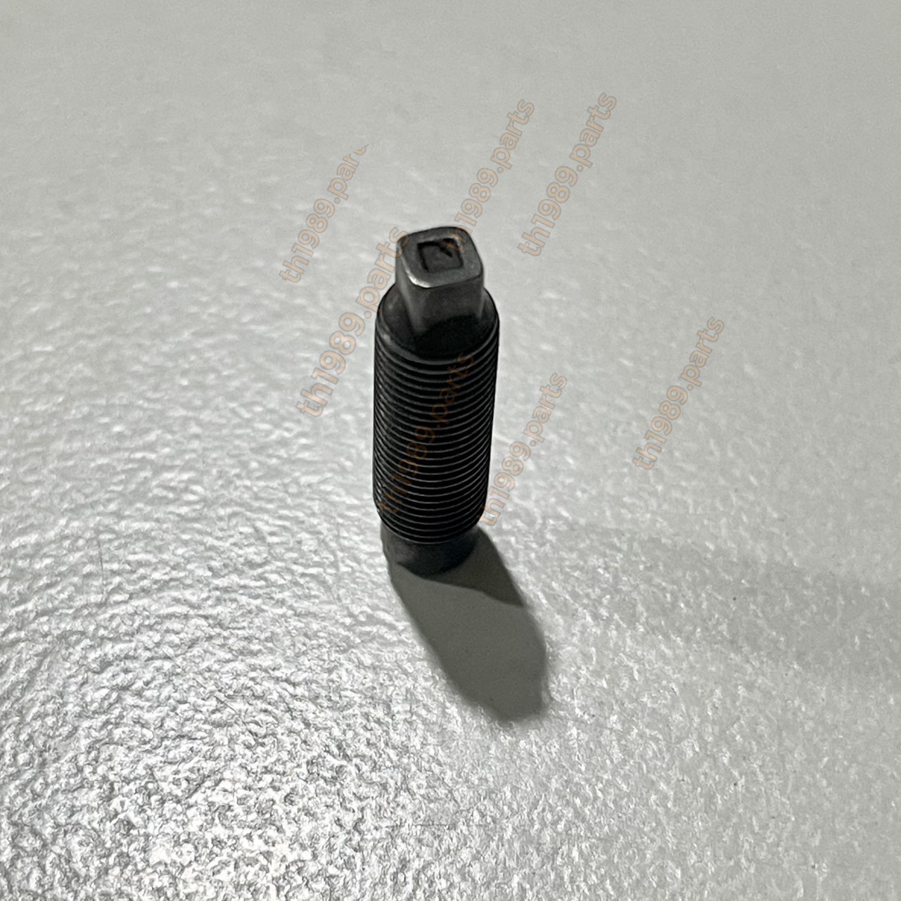 5VV-E2159-10 สกรูปรับระยะวาล์ว FINO คาร์บู , MIO ตาโต , 2 ตา , NOUVO MX 2008-2009 , SPARK NANO 2009-2012 อะไหล่แท้ YAMAHA