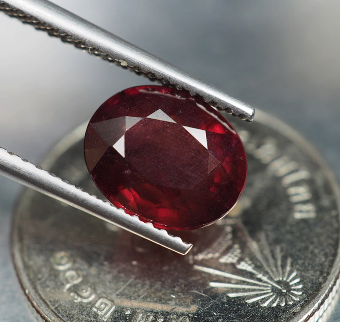 พลอยโรโดไรท์โกเมนแดงม่วง (Rhodolite) 3.20 กะรัต