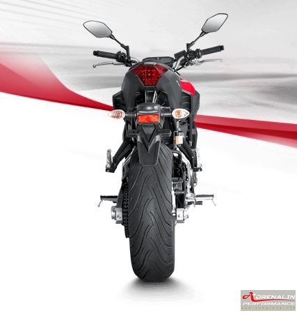 ท่อ Akrapovic full (Titanium) สำหรับ MT-07 (For Exhibition only)