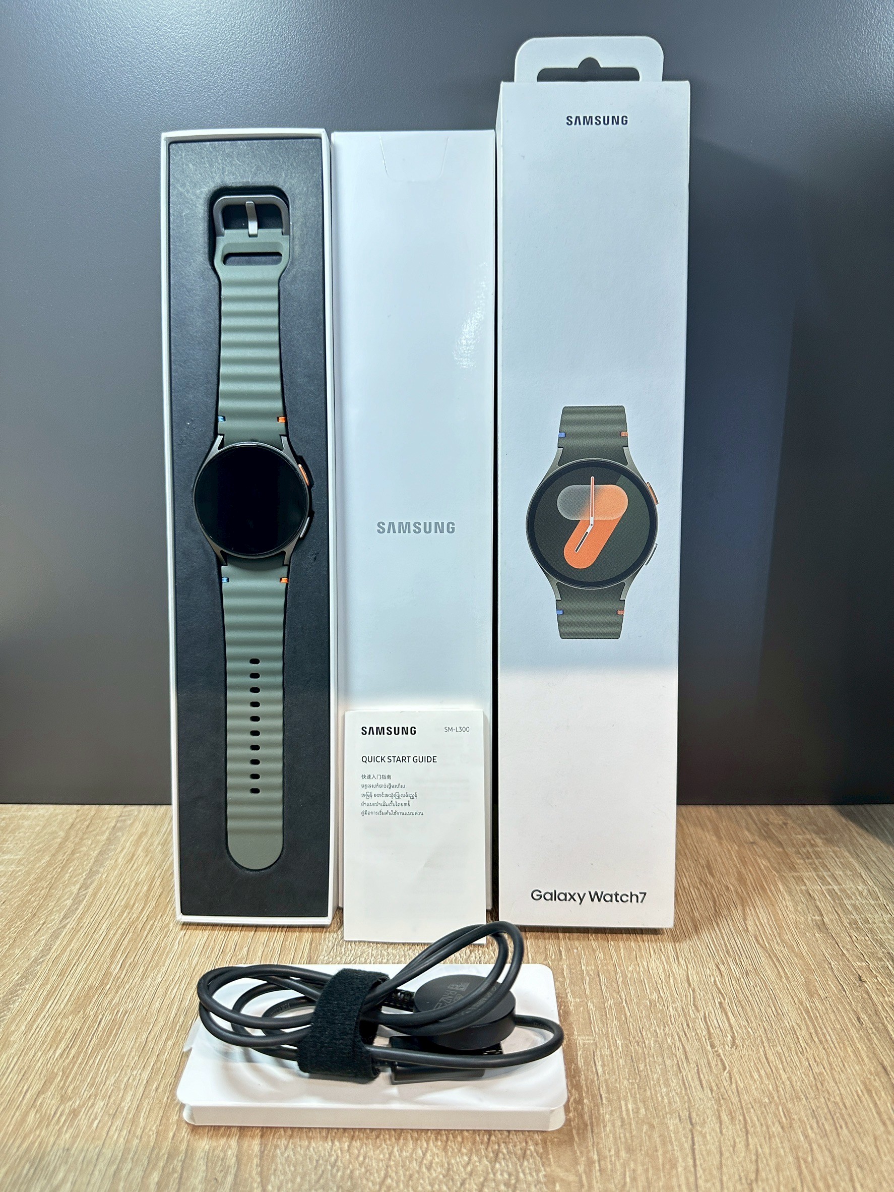 Samsung Galaxy Watch 7 40mm. สี Green