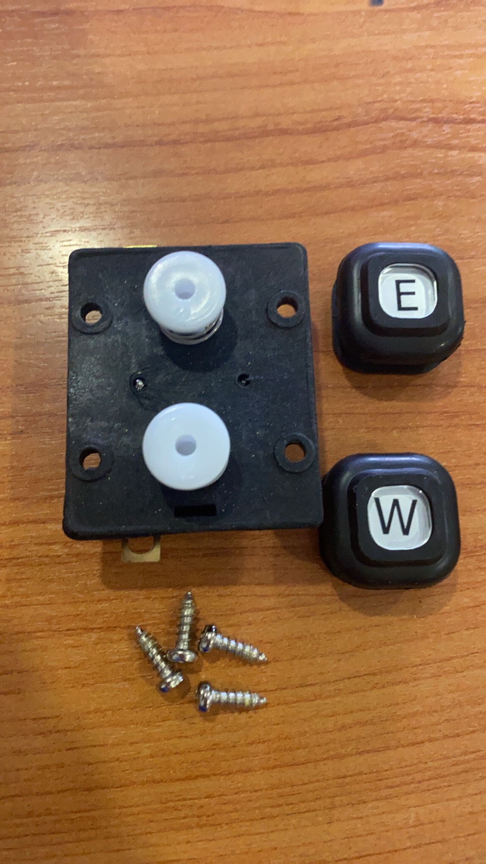 เฉพาะคอนแทค 1 สปีด / Momentary 1 speed with mechanical interlook