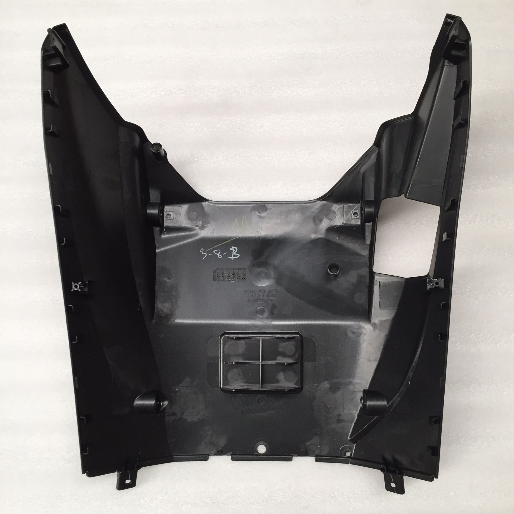 64340-KZR-600ZB ฝาครอบล่าง สีดำ CLICK125I'(2012) อะไหล่แท้ HONDA