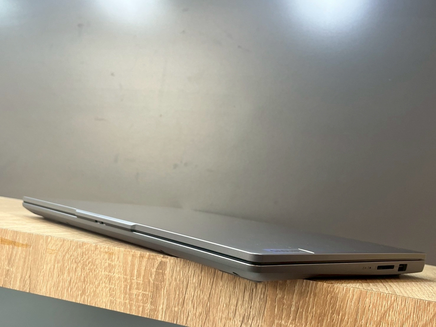 LENOVO IDEAPAD SLIM 3 14IRH8 83EL004ATA สี ARCTIC GREY