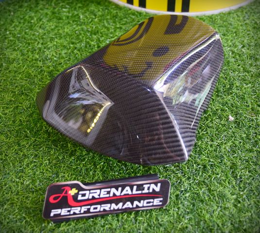 ครอบเบาะหลัง แบบสี และ คาร์บอน สำหรับ GSXR1000 2017+