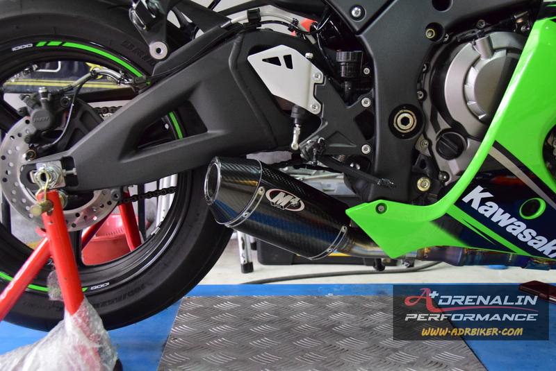 ท่อ M4 Street Slayer Carbon Slip on สำหรับ ZX10R ปี 2016 ขึ้นไป (For Exhibition only)