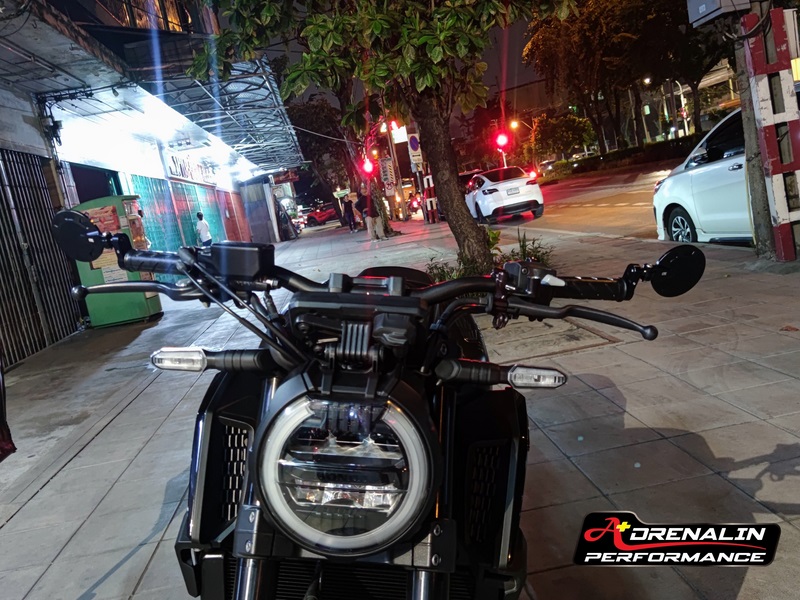 กระจกปลายแฮนด์ CNC racing สำหรับ M821 2018+ แบบกลม สีดำ รุ่น Rocket