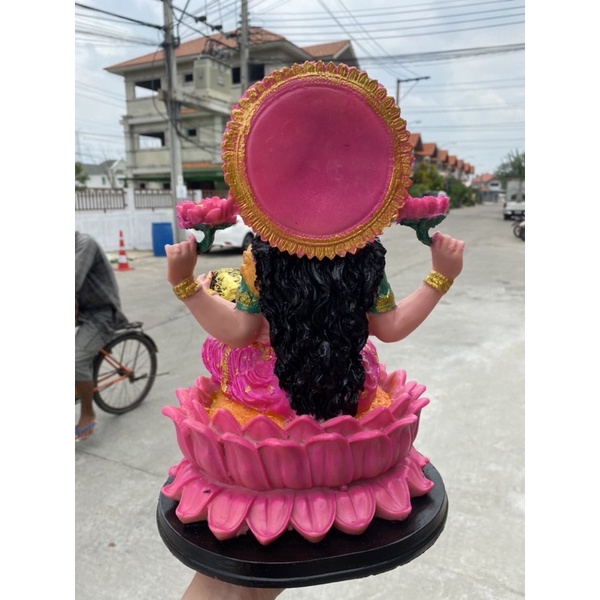 พระเเม่ลักษมี พระเเม่รัศมี กว้าง9นิ้ว สูง14นิ้ว องค์ใหญ่