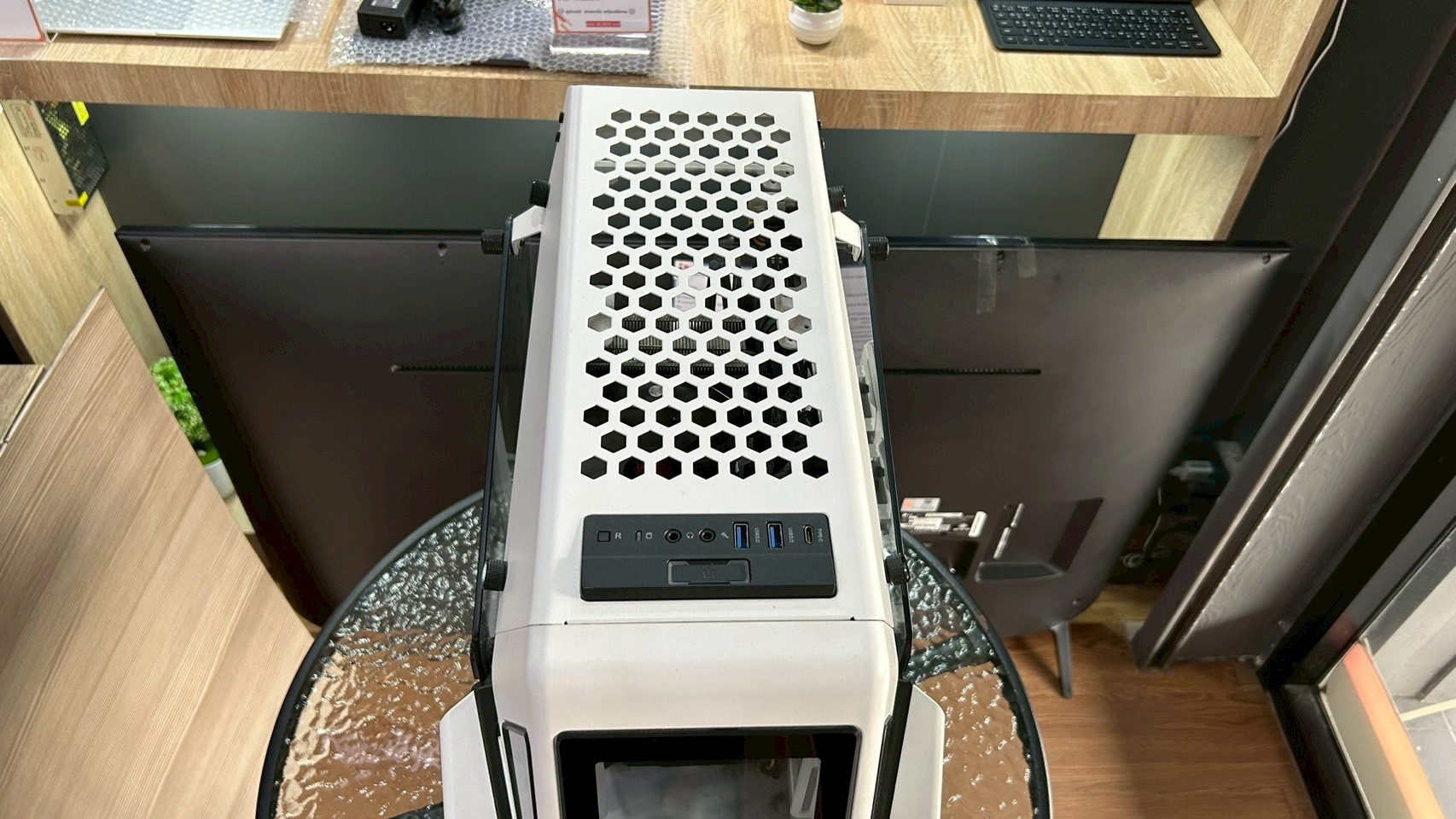 PC ประกอบ Intel Core i7-12700F / RTX 3050 / Ram 8GB