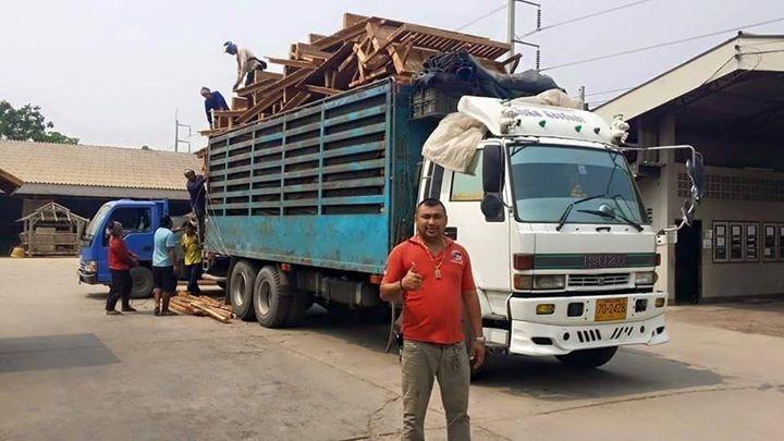 ( รหัส DT1-2.5x2.5 ) ศาลา ไม้สัก แหย่ง เสาตรง ไม่มีพนักพิง คาขาว2ชั้น / ขนาด 2.50x2.50x3.00 เมตร