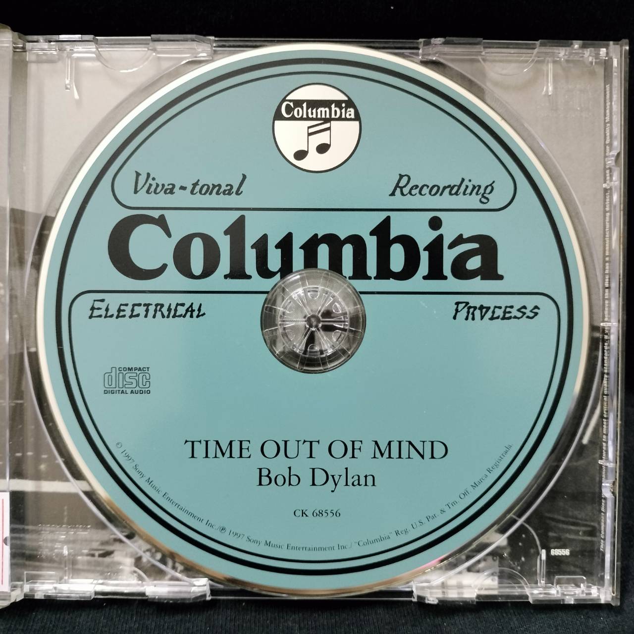 Bob Dylan – Time Out Of Mind / USA / แผ่นดี