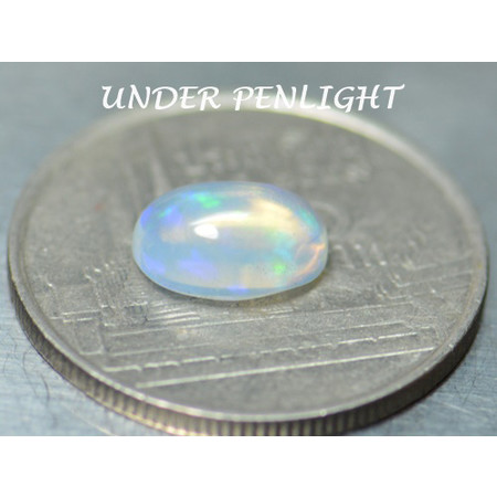 โอปอลหลากสี (Opal) 0.90 กะรัต