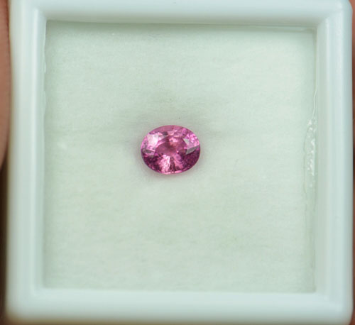 อัญมณีทับทิมสยาม (Ruby ) 0.52 กะรัต