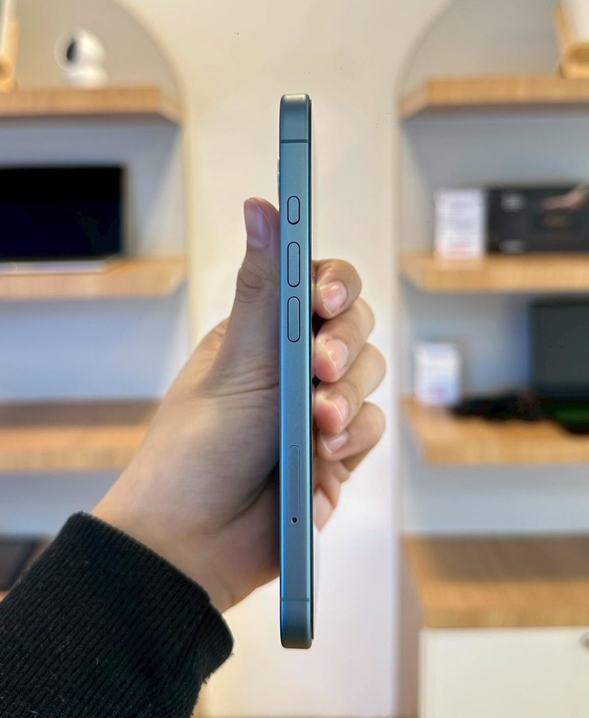 iPhone 16 Plus 128GB Teal