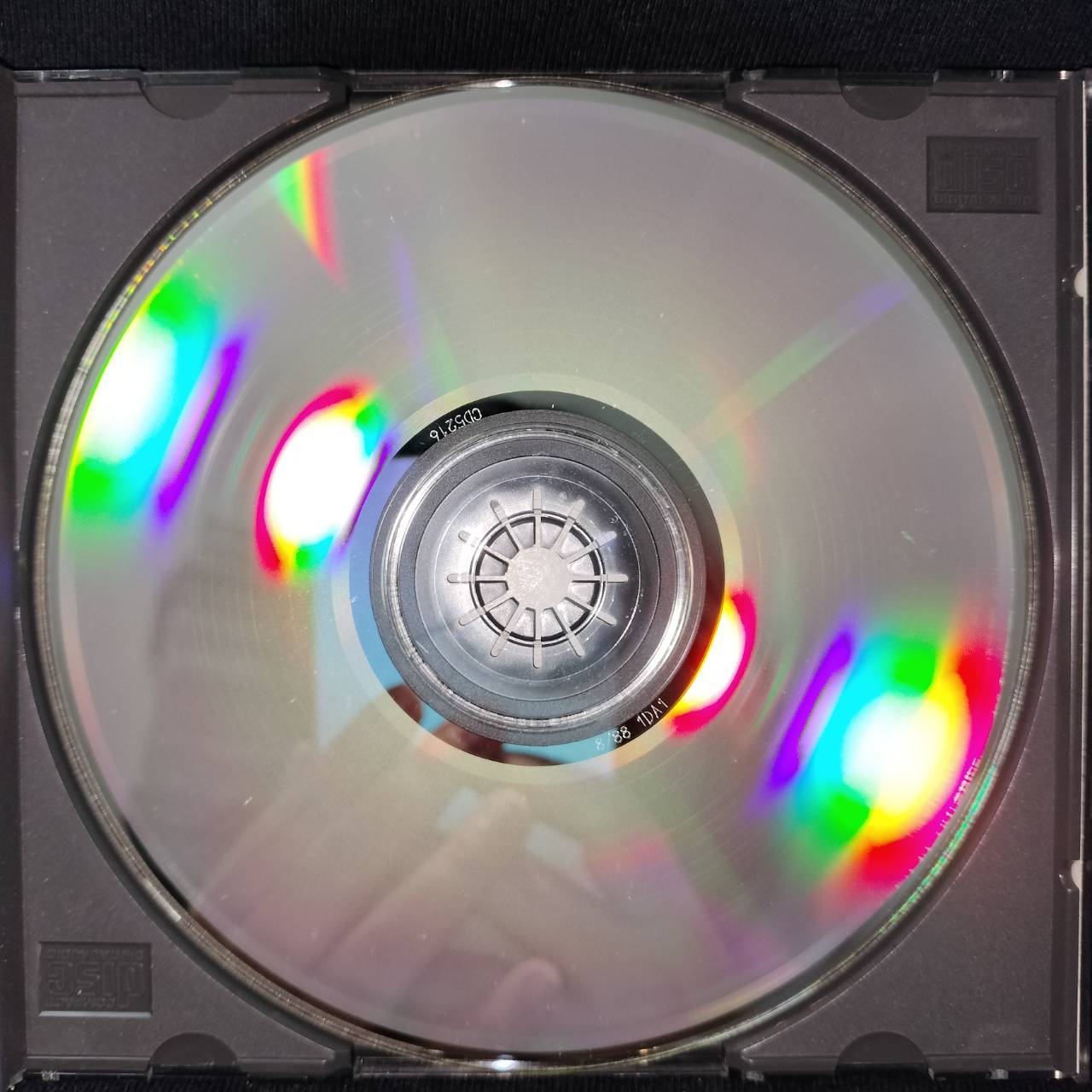 The Flying Burrito Brothers – Farther Along: The Best Of The Flying Burrito Brothers / USA / ปกในมีจุดเหลือง / แผ่นดี